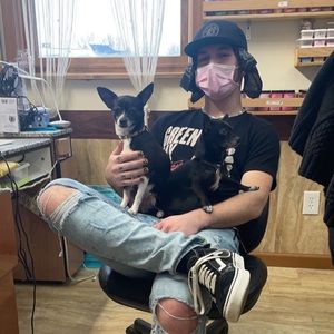 Meet your Posher, Abe